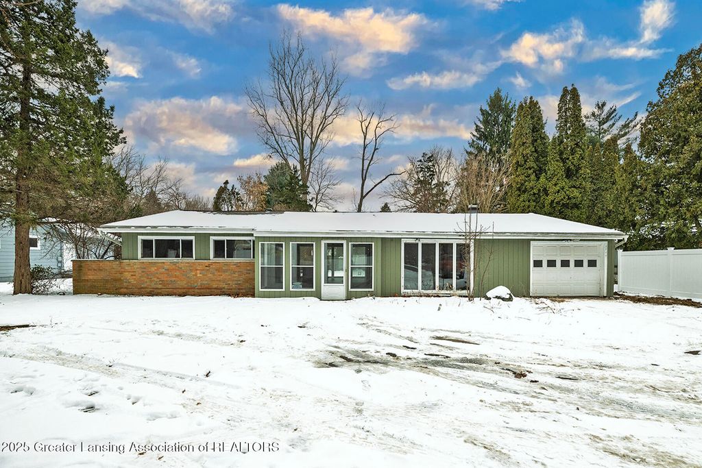 2773 Mount Hope Road, Okemos, MI 48864