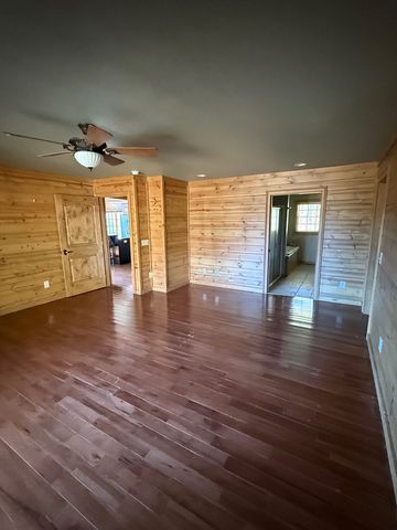516 River Oaks Drive, Murphy, NC 28906