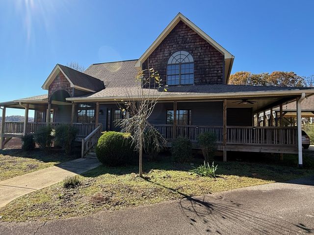 516 River Oaks Drive, Murphy, NC 28906
