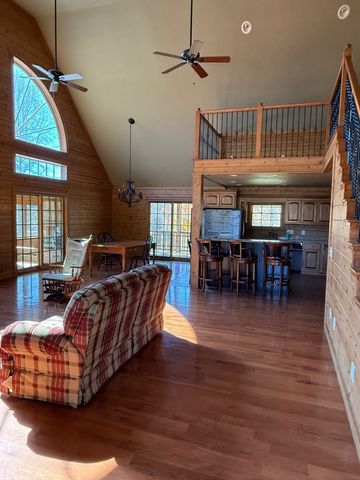516 River Oaks Drive, Murphy, NC 28906