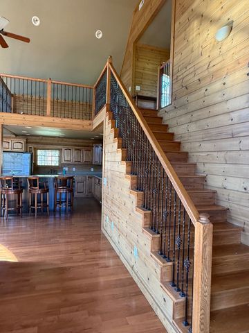 516 River Oaks Drive, Murphy, NC 28906