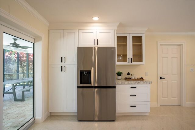 5119 VENETIAN BOULEVARD NE, St Petersburg, FL 33703