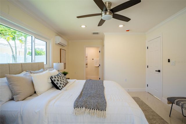 5119 VENETIAN BOULEVARD NE, St Petersburg, FL 33703