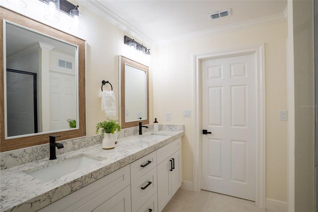 5119 VENETIAN BOULEVARD NE, St Petersburg, FL 33703