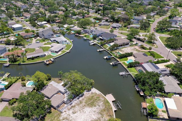 5119 VENETIAN BOULEVARD NE, St Petersburg, FL 33703