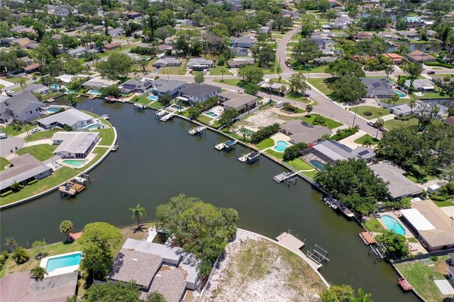 5119 VENETIAN BOULEVARD NE, St Petersburg, FL 33703