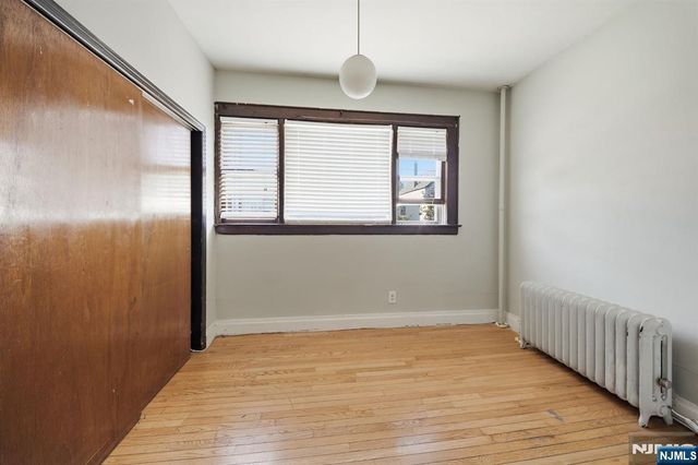 288 Devon Street, Kearny, NJ 07032