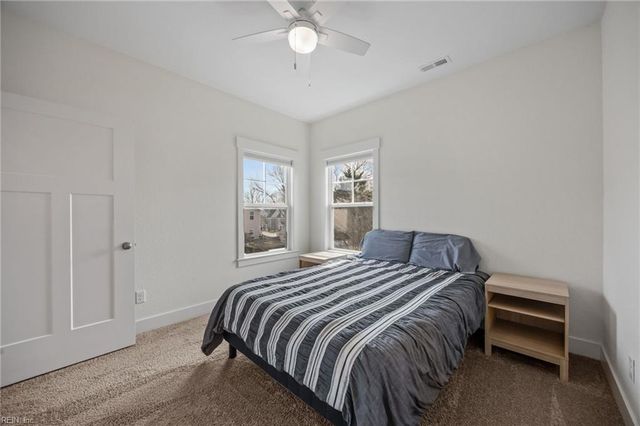 712 14th ST B, Virginia Beach, VA 23451