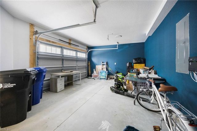 712 14th ST B, Virginia Beach, VA 23451
