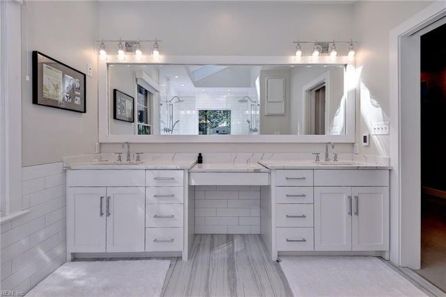 802 Riverside DR, Newport News, VA 23606