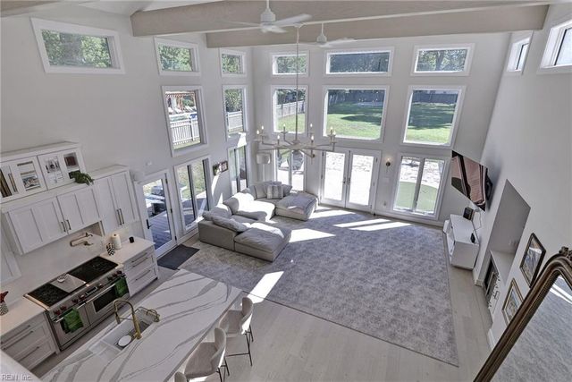 802 Riverside DR, Newport News, VA 23606