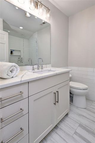 802 Riverside DR, Newport News, VA 23606