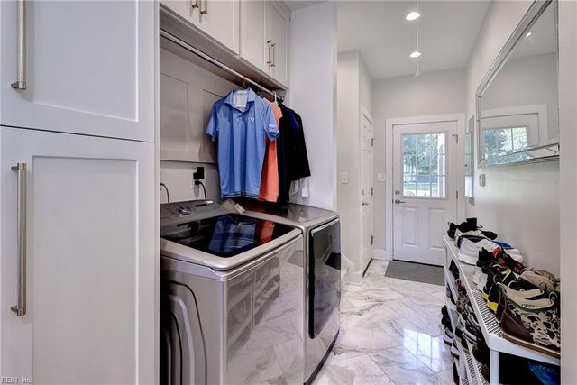 802 Riverside DR, Newport News, VA 23606