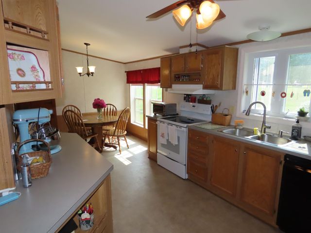 7 Adams Street, Epsom, NH 03234