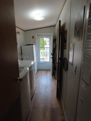7 Adams Street, Epsom, NH 03234