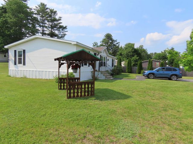 7 Adams Street, Epsom, NH 03234