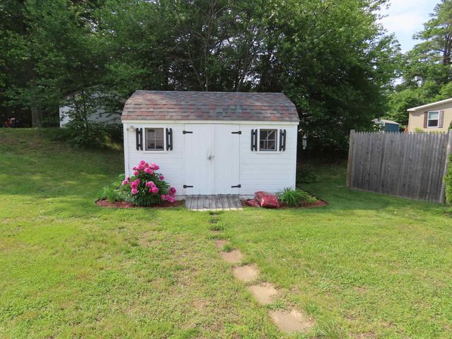 7 Adams Street, Epsom, NH 03234