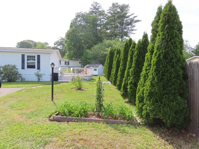 7 Adams Street, Epsom, NH 03234
