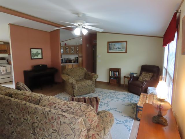 7 Adams Street, Epsom, NH 03234