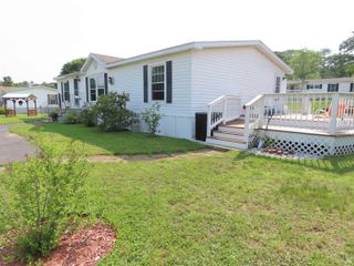 7 Adams Street, Epsom, NH 03234