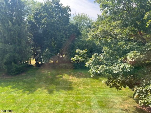 608 Dunn Cir, Bridgewater Twp., NJ 08807