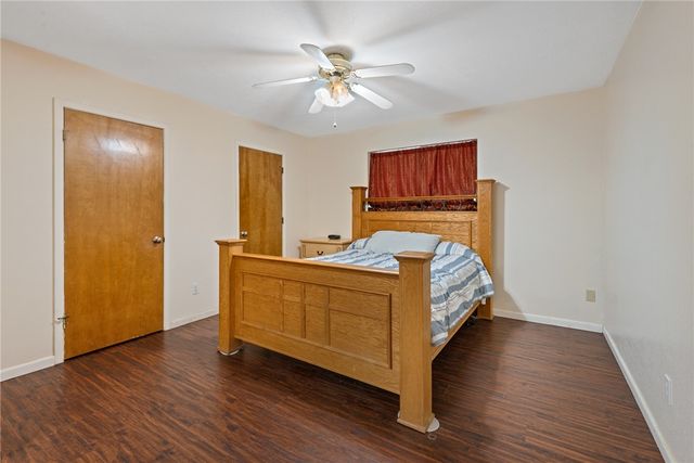 2505 Conquest Circle, Bryan, TX 77803