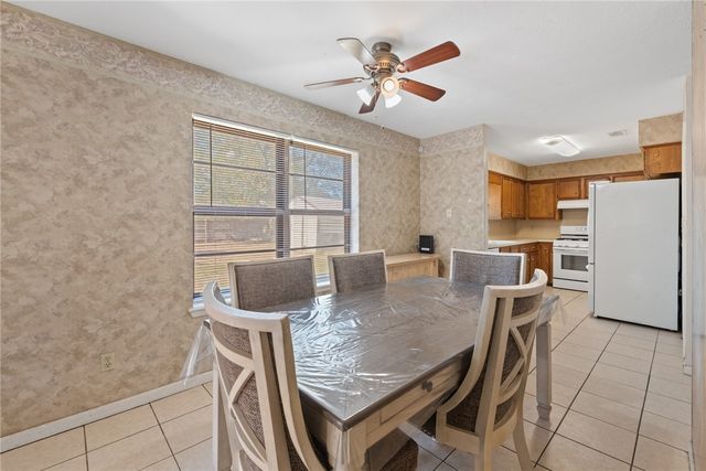 2505 Conquest Circle, Bryan, TX 77803