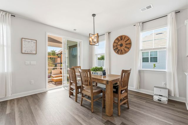 719 Choctaw Dr., Conway, SC 29526