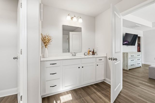 719 Choctaw Dr., Conway, SC 29526