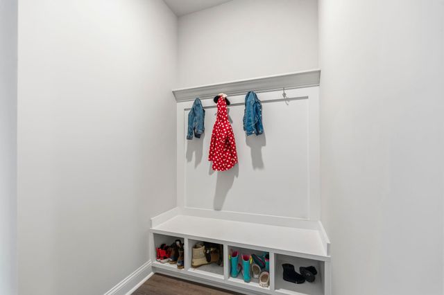 719 Choctaw Dr., Conway, SC 29526