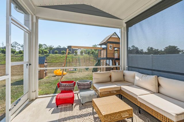 719 Choctaw Dr., Conway, SC 29526