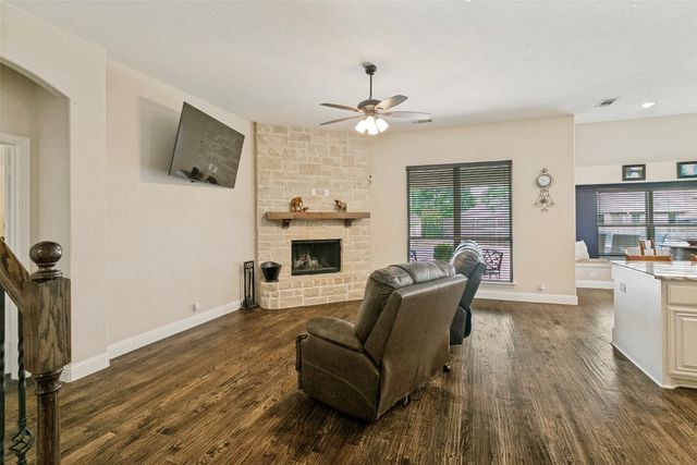 1012 Sandy Hill Road, Burleson, TX 76028
