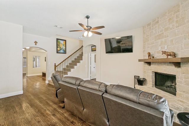 1012 Sandy Hill Road, Burleson, TX 76028