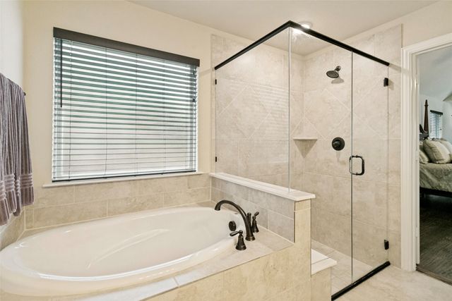 1012 Sandy Hill Road, Burleson, TX 76028
