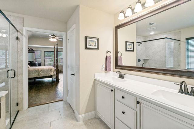 1012 Sandy Hill Road, Burleson, TX 76028