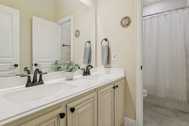 1012 Sandy Hill Road, Burleson, TX 76028