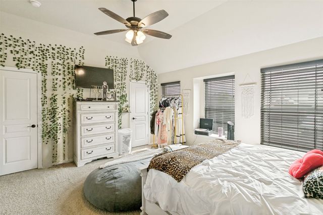1012 Sandy Hill Road, Burleson, TX 76028