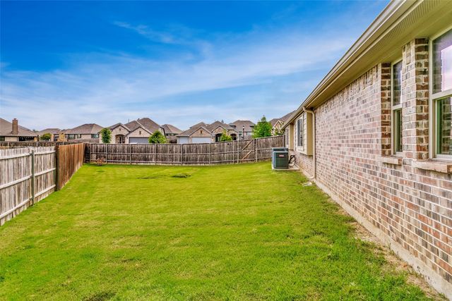 1012 Sandy Hill Road, Burleson, TX 76028