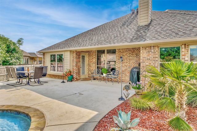 1012 Sandy Hill Road, Burleson, TX 76028