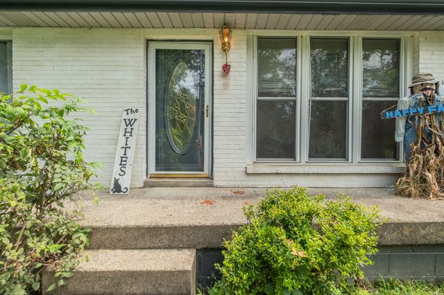 7183 Sugar Camp Dr, Greenbrier, TN 37073