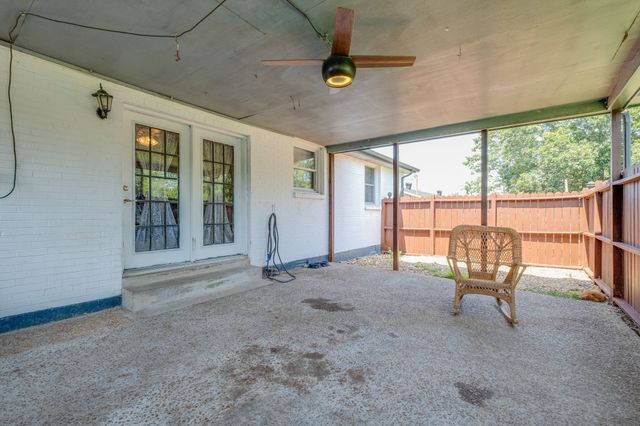 7183 Sugar Camp Dr, Greenbrier, TN 37073