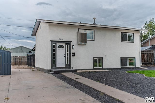 3816 Devonshire Lane, Pueblo, CO 81005