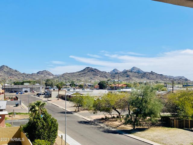 507 E MOUNTAIN VIEW Road, Phoenix, AZ 85020