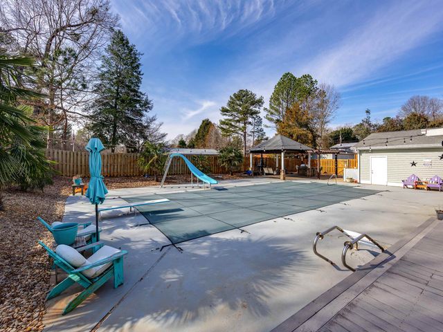 260 Heritage Hills Drive, Spartanburg, SC 29307