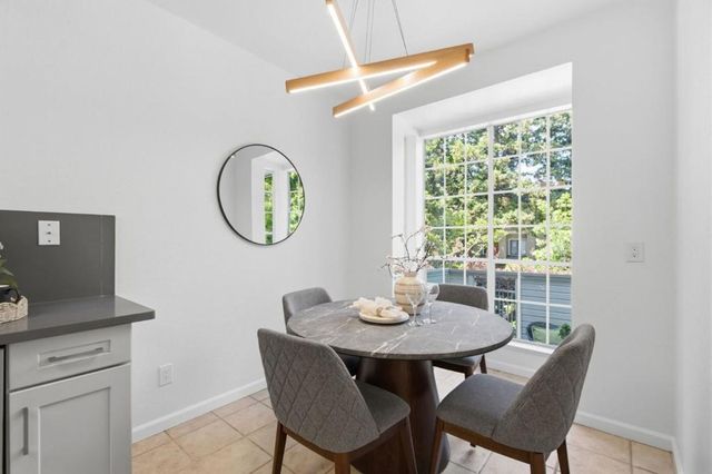991 Belmont Terrace 3, Sunnyvale, CA 94086