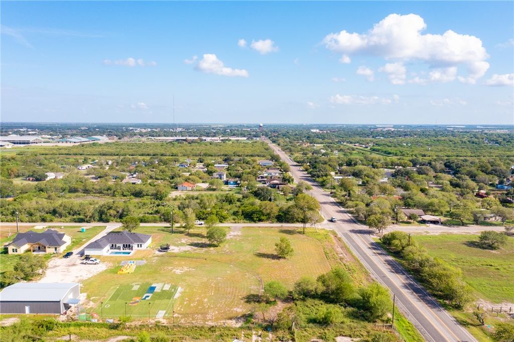 12509 CR 1272, Sinton, TX 78387 — photo 4