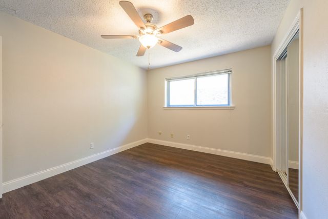 1915 Wendy Street, Irving, TX 75060