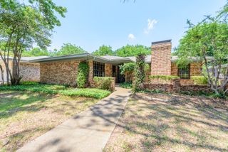 1915 Wendy Street, Irving, TX 75060