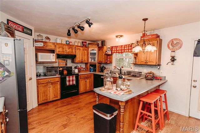 14011 Cobra Drive, Dixon, MO 65459