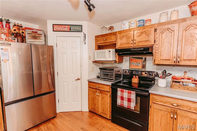 14011 Cobra Drive, Dixon, MO 65459